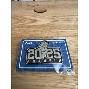 ONLY 500 PIECES LIMITED EDITION 2025 Wondercon Anaheim Funko Pin Freddy Anaheim